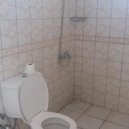 Babadan Μοτέλ *